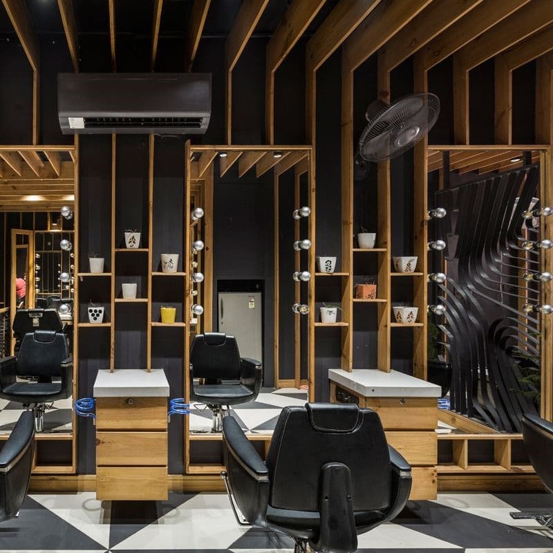 salon de coiffure en bois